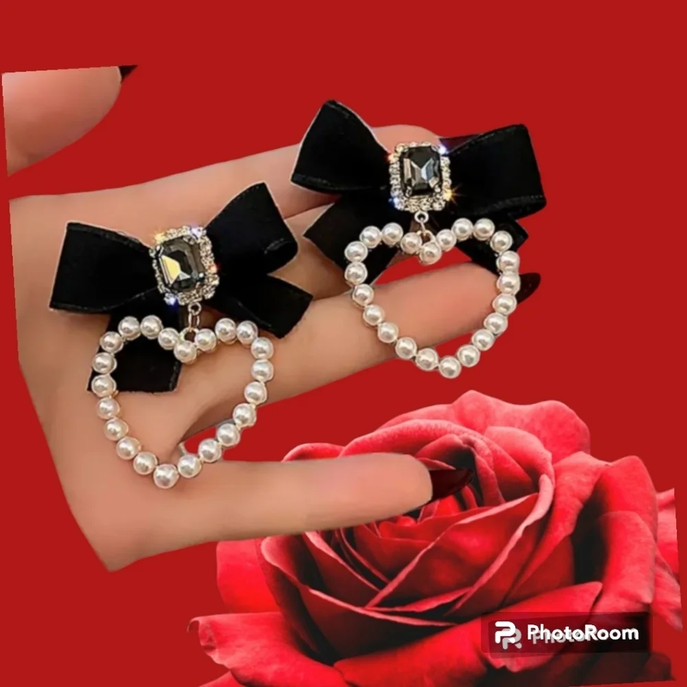Nwt Vintage Romantic Style Faux Mini Pearls Drop Earrings